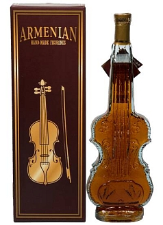 Коньяк Армянский Скрипка 7 лет 0,5л 40% п/у АРМЕНИЯ