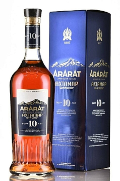 Коньяк Арарат Ахтамар 10лет 40% 0,5л п/у Армения