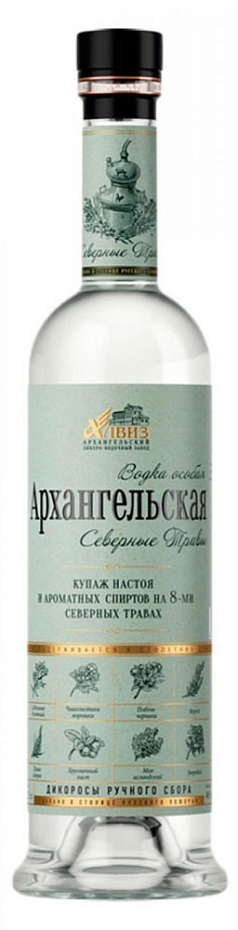 Водка Архангельская 0,5л 40% Северные травы